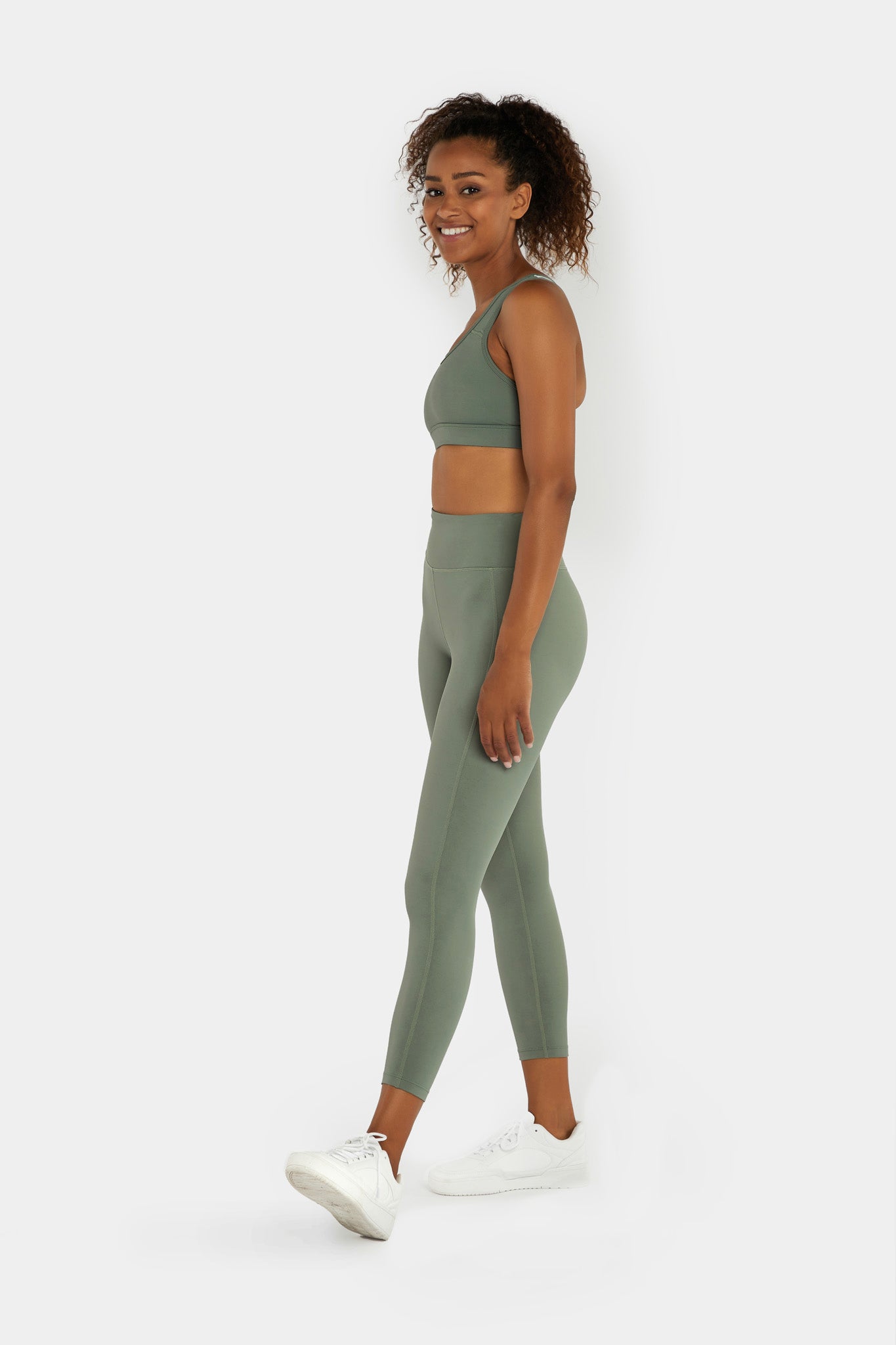 Sage 7/8 length Leggings with Pockets